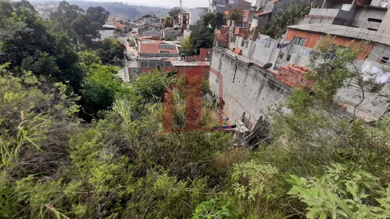 Imagem Terreno à venda em Caieiras-SP, no Jardim Marcelino, com 171,25 m² de área!