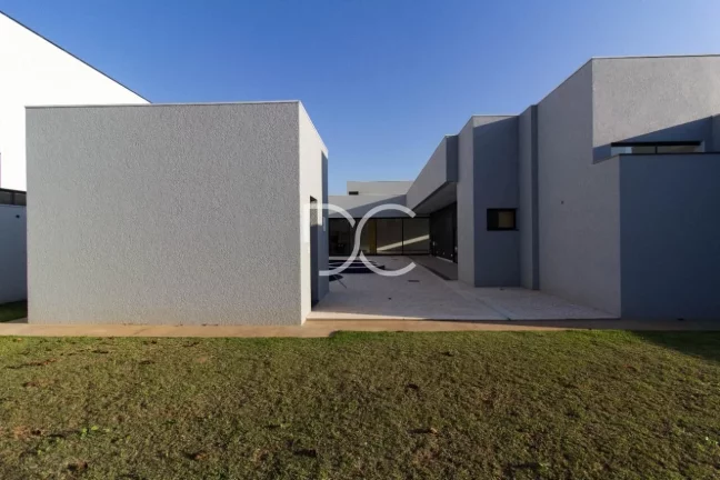 Imagem Condomínio Residencial Saint Patrick - Locação Casa Alto Padrão | AC: 457m² | AT: 1000m² | 3 Suítes | 5 Ban | 6 Vagas