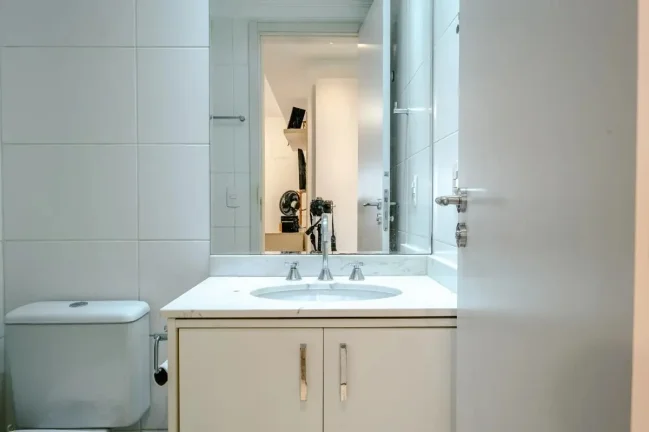 Imagem Apartamento 61M², 2Q, 1 Suíte, 2 Banheiros, 1 Vaga, Varanda Gourmet, Academia, Piscina, Churrascaria, Salão de Festas e Jogos, Playground, Depósito.