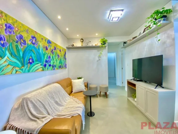 Imagem OPORTUNIDADE - Apto completamente decorado e reformado com 2 dormitórios sendo uma suíte