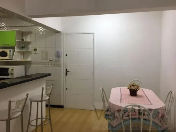 Imagem Apartamento para Temporada em Balneário Camboriú / SC no bairro Centro