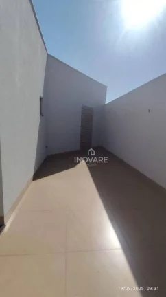 Imagem Casa com 3 dormitórios à venda, 160 m² por R$ 590.000,00 - Setor Santa Inês - Itumbiara/GO
