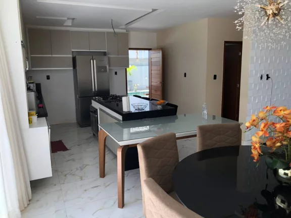 Imagem Casa à venda no Condomínio Terras Alphaville 1 - Espaçosa e Requintada
