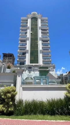 Imagem Apartamento com 3 suítes e 3 vagas de garagem em Meia Praia - Itapema/SC
