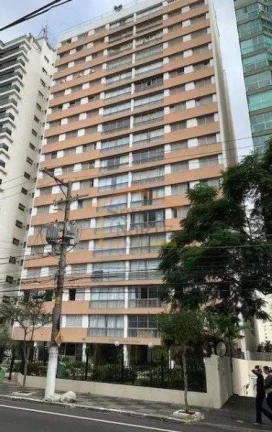 Imagem Apartamento 286m², 4 dormitórios, sendo 2 suites, closet, ampla sala de estar e jantar, lavabo, co...