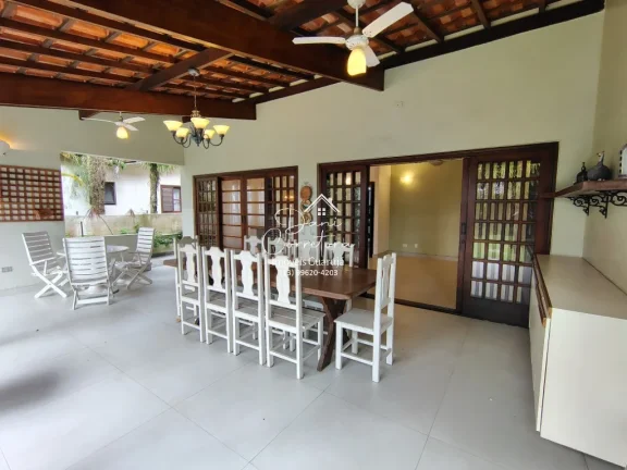 Imagem Casa venda ou locação condomínio Granville, Guarujá-SP: 5 quartos, 2 suítes, 2 salas, 5 banheiros, 4 vagas e 588m². Venda ou locação!