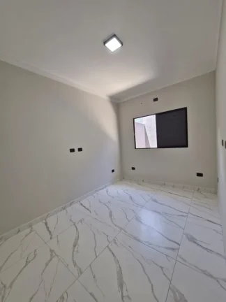 Imagem Casa para Venda em Itanhaém, Gaivota (Praia), 2 dormitórios, 1 suíte, 2 banheiros, 2 vagas