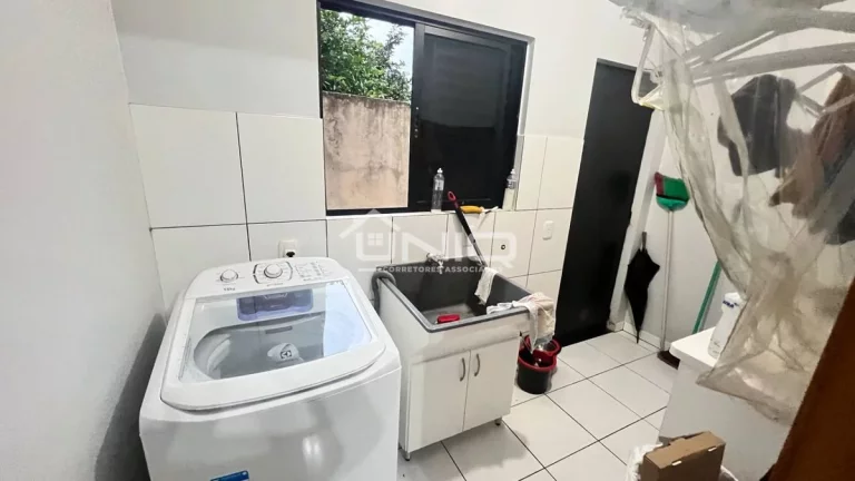 Imagem Casa com piscína Suíte + 2 Quartos - Cadorim