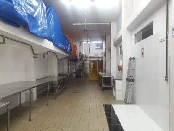 Imagem CASA PARA VENDA E LOCAÇÃO COM 335 M² EM BOA LOCALIZAÇÃO