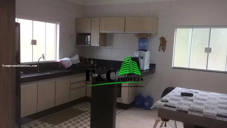 Imagem Sobrado para Venda em Limeira, Jardim Nova Limeira, 2 dormitórios, 1 suíte, 1 banheiro, 2 vagas