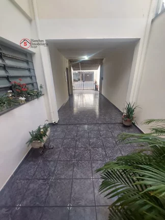 Imagem SOBRADO A VENDA PRÓXIMO AO METRÔ VILA PRUDENTE, SOMENTE 8 MINUTOS A PÉ. 3 DORMITÓRIOS E 4 VAGAS DE GARAGEM. QUINTAL COM CHURRASQUEIRA.