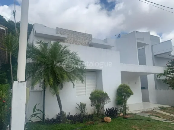 Imagem Linda Casa no Cond. Padre Monte com 5 suites