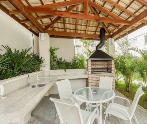 Imagem Lindo Apartamento Andar Baixo de 2 dormitórios (1 suíte) e 2 vagas de garagem no Tatuapé
