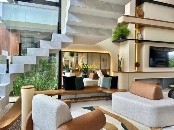 Imagem Casa condomínio nova com 04 suítes mobiliada e decorada