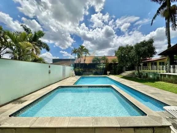 Imagem Casa em Condomínio a Venda no bairro Granja Viana - Cotia, SP
