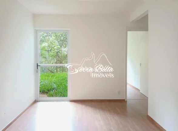 Imagem Apartamento com 2 dormitórios à venda, 49 m² por R$ 279.000,00 - Cascata do Imbuí - Teresópolis/RJ