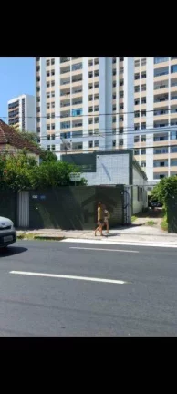 Casa de 572m² à venda, com 06 quartos, localizada na Tamarineira, Recife - PE