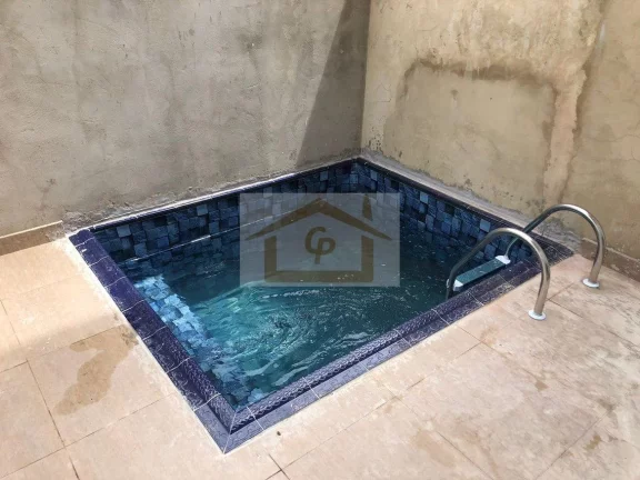 Imagem Segurança e praticidade, 206m2, 3 suítes, 4 vagas quintal com Jacuzzi!!!