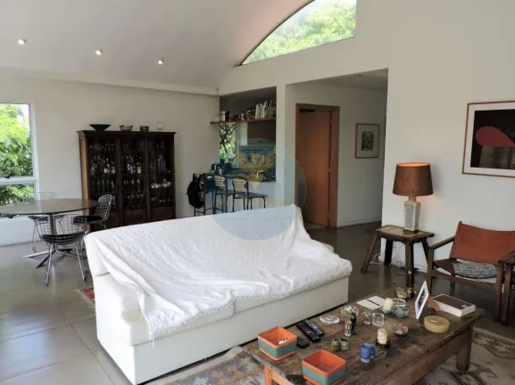 Imagem Casa em Condomínio a Venda no bairro Granja Viana - Cotia, SP