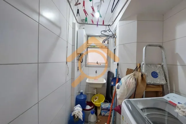 Imagem Apartamento para locação em São Paulo-SP, no Jardim Taquaral: 2 quartos, 1 sala, 1 banheiro, 2 vagas de garagem!