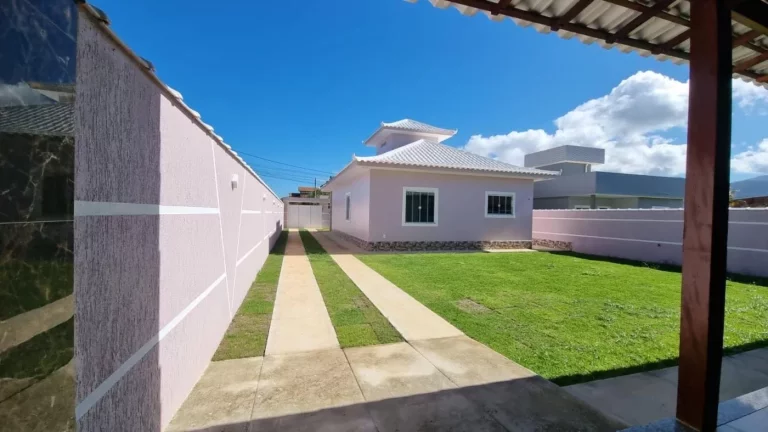 Imagem Casa para Venda em Saquarema, JACONE, 3 dormitórios, 1 suíte, 2 banheiros, 6 vagas