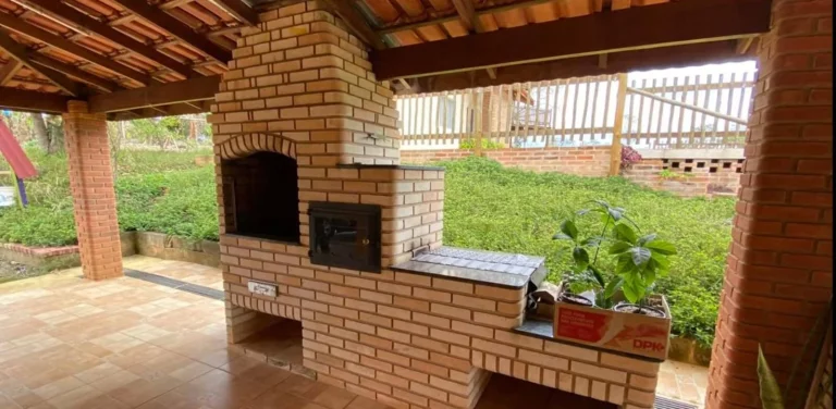 Imagem CHÁCARA COM PISCINA LOCALIZADA NA CANANEIA - PILAR DO SUL - SP
