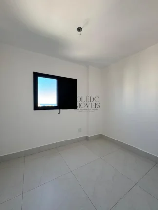 Imagem Apartamento 2 Dormitórios sendo 1 suíte a 200 metros do mar no bairro Caiçara - Praia Grande