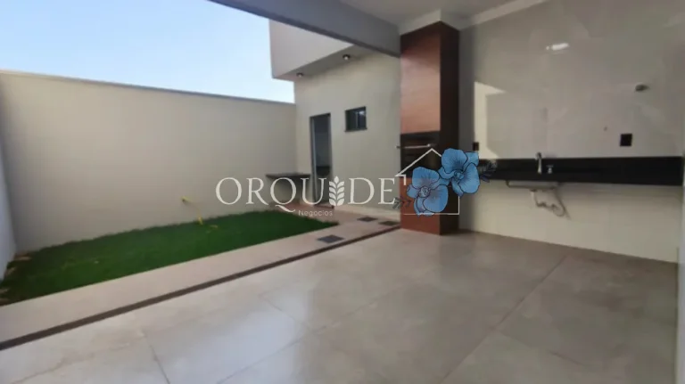 Imagem Imóvel à venda em Rio Verde-GO: Casa de 3 quartos, 1 suíte, 1 sala, 3 banheiros, 4 vagas de garagem na Vila Amália, 150m².