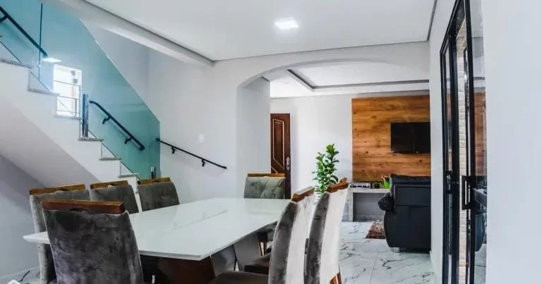 Imagem Sobrado com 3 dormitórios à venda, 159 m² por R$ 649.000,00 - Vila Nova Cintra - Mogi das Cruzes/SP