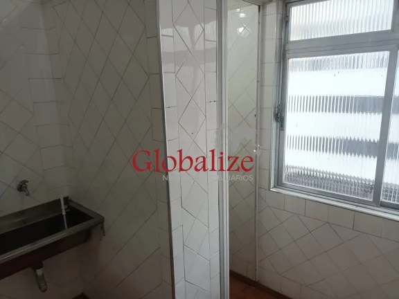 Imagem Apartamento Espaçoso e Moderno com 3 Dormitórios + Garagem com Infraestrutura para Carros Elétricos em Santos R$ 749 mil.