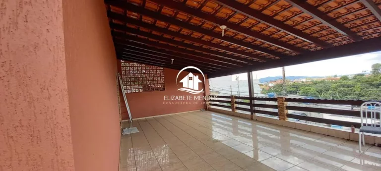 Imagem Sobrado à venda, CIDADE EDSON, SUZANO - SP terreno mede 300m2. e tem 492 metros