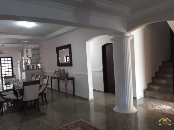 Imagem Sobrado à venda com 04 dormitórios e 04 vagas- Jardim Merci - Jundiaí/SP
