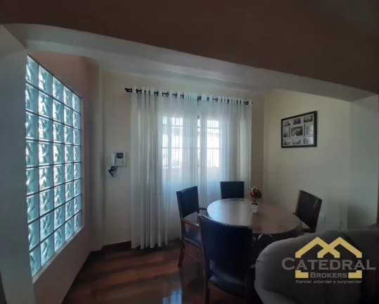 Imagem Casa Residencial Térrea com 03 quartos/suite - Bairro da Vila Rami - Jundiaí- SP