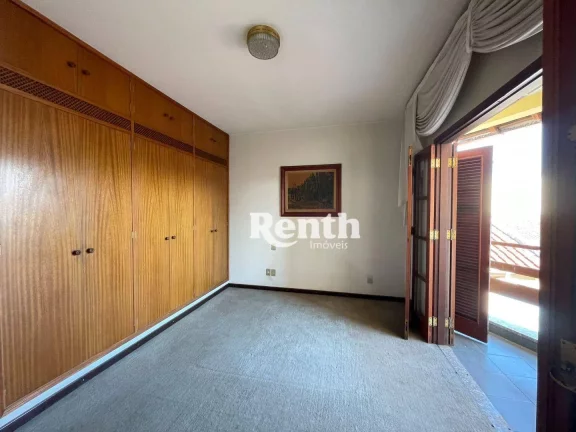 Imagem Casa com 5 dormitórios, venda por R$ 1.600.000 ou aluguel por R$ 11.000/mês - Saúde - Rio Claro/SP