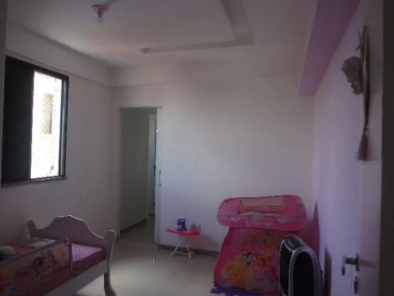 Imagem Apartamento à venda no Condomínio Gran Pallazzo Residence - 3/4 com 2 suítes e área de lazer.