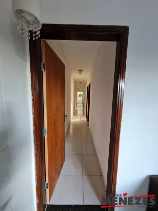 Imagem Casa 3 Dormitórios Semi-Nova, bairro Jd. Ariana Leme SP