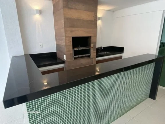 Imagem Apartamento com 03 quartos, sendo 01 com suíte, sala para dois ambientes com varanda integrada, coz...