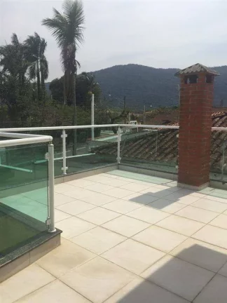 Imagem Sobrado à venda, 300 m² por R$ 2.100.000,00 - Solemar - Praia Grande/SP