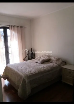 Imagem Apartamento à venda, próximo à Lagoa do Taquaral e ao supermercado Dalben, com fácil acesso a di...