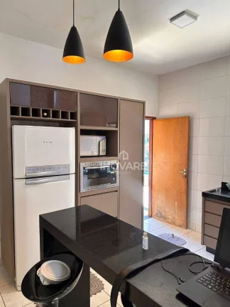 Imagem Casa com 2 dormitórios à venda, 140 m² por R$ 380.000,00 - Jardim Flamboyant - Itumbiara/GO