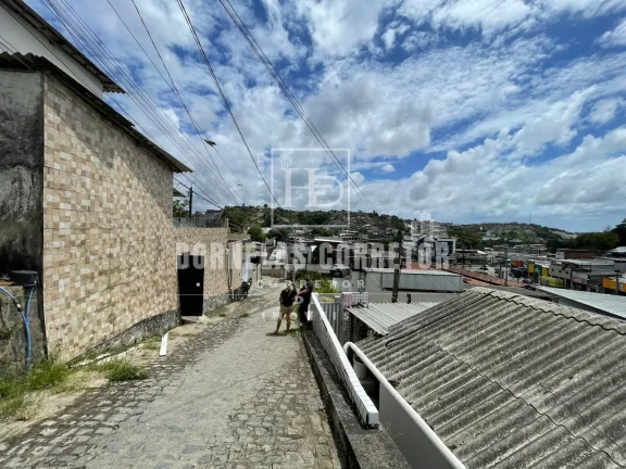 Imagem Oportunidade! Terreno + 3 Casas Prontas para Morar ou Alugar