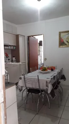Imagem Casa para Venda em Limeira, Parque Hipolito, 4 dormitórios, 2 banheiros, 3 vagas