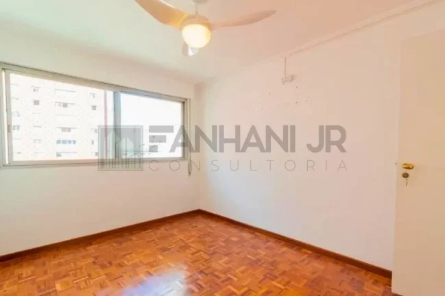 Imagem Apartamento à venda em São Paulo-SP, Itaim Bibi: 3 quartos, 1 suíte, 2 salas, 3 banheiros, 2 vagas, 107m². Venha conferir!