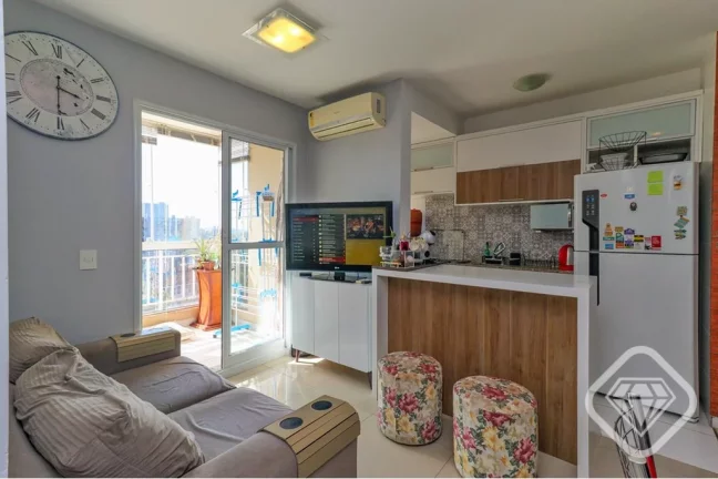 Imagem Apartamento moderno e ensolarado no Condomínio Veríssimo

Uma excelente oportunidade para quem bus...