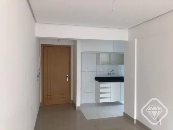 Imagem Apartamento com 2 dormitórios, garagem, elevador, prédio moderno e excelente construção no Bairr...