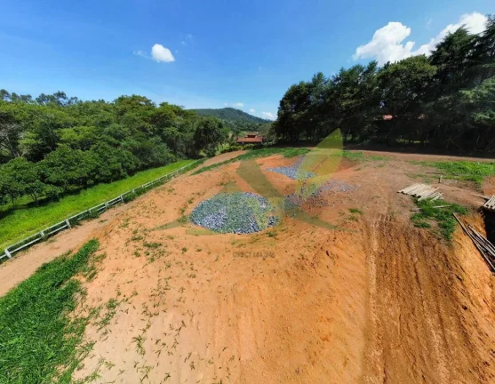 Imagem Fazenda com Diversas Aptidões em Bragança Paulista - SP com130 Alqueires