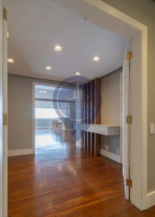 Imagem Luxuoso apartamento à venda em São Paulo-SP, na Vila Isa: 4 quartos, 4 suítes, 2 salas, 6 banheiros, 3 vagas de garagem, 420m².