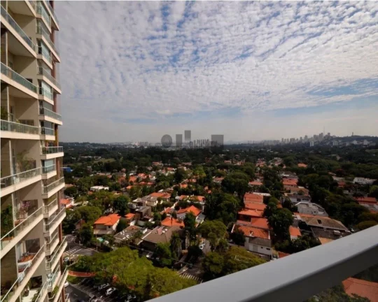 Imagem Apartamento com amplo living para 03 ambientes com piso todo em mármore, terraço, lavabo, 04 suít...
