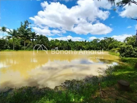Imagem Linda casa à venda em condomínio fechado na cidade de Valinhos, SP. 

Este encantador sobrado ofer...