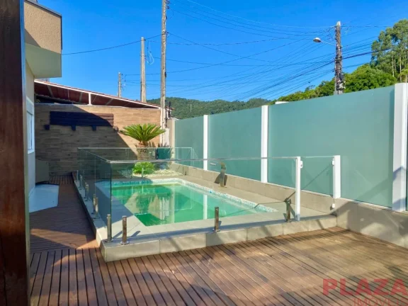 Imagem Casa à venda em Camboriú
